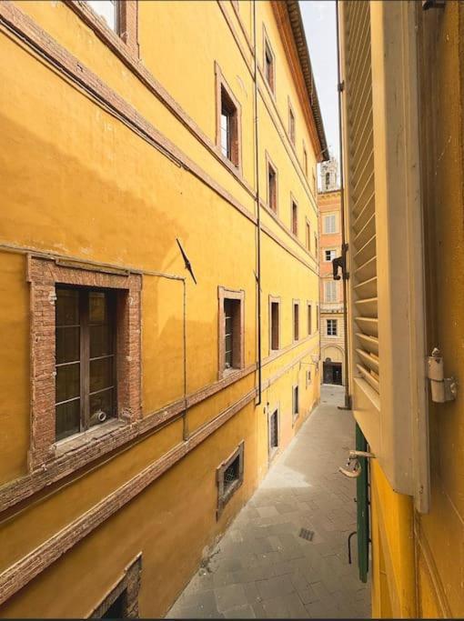 Appartamento Ad Un Passo Da Piazza Del Campo Siena Exterior foto